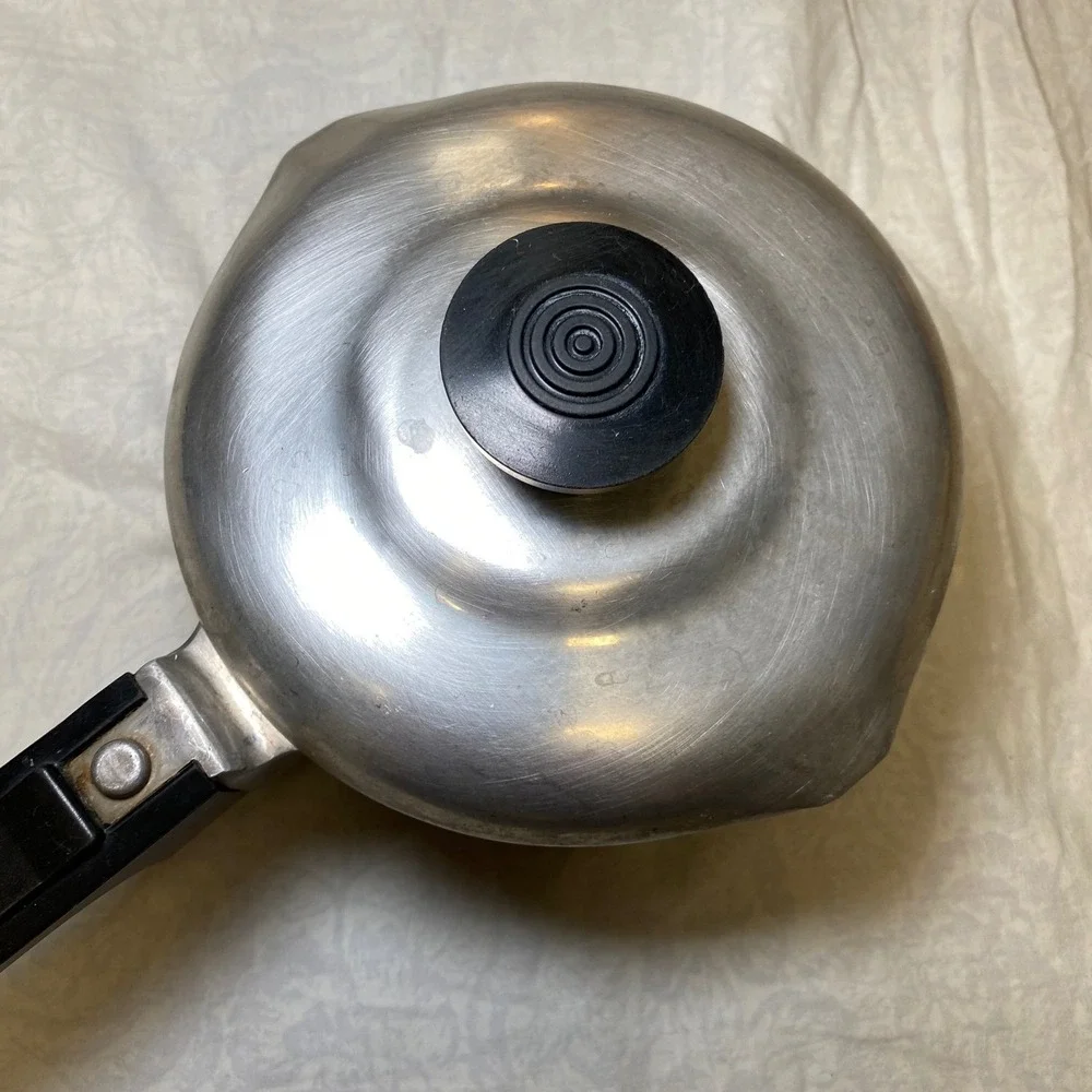 Vintage GHC Magnalite 1.5 Qt Saucepan Pot w/Lid USA Aluminum Cookware